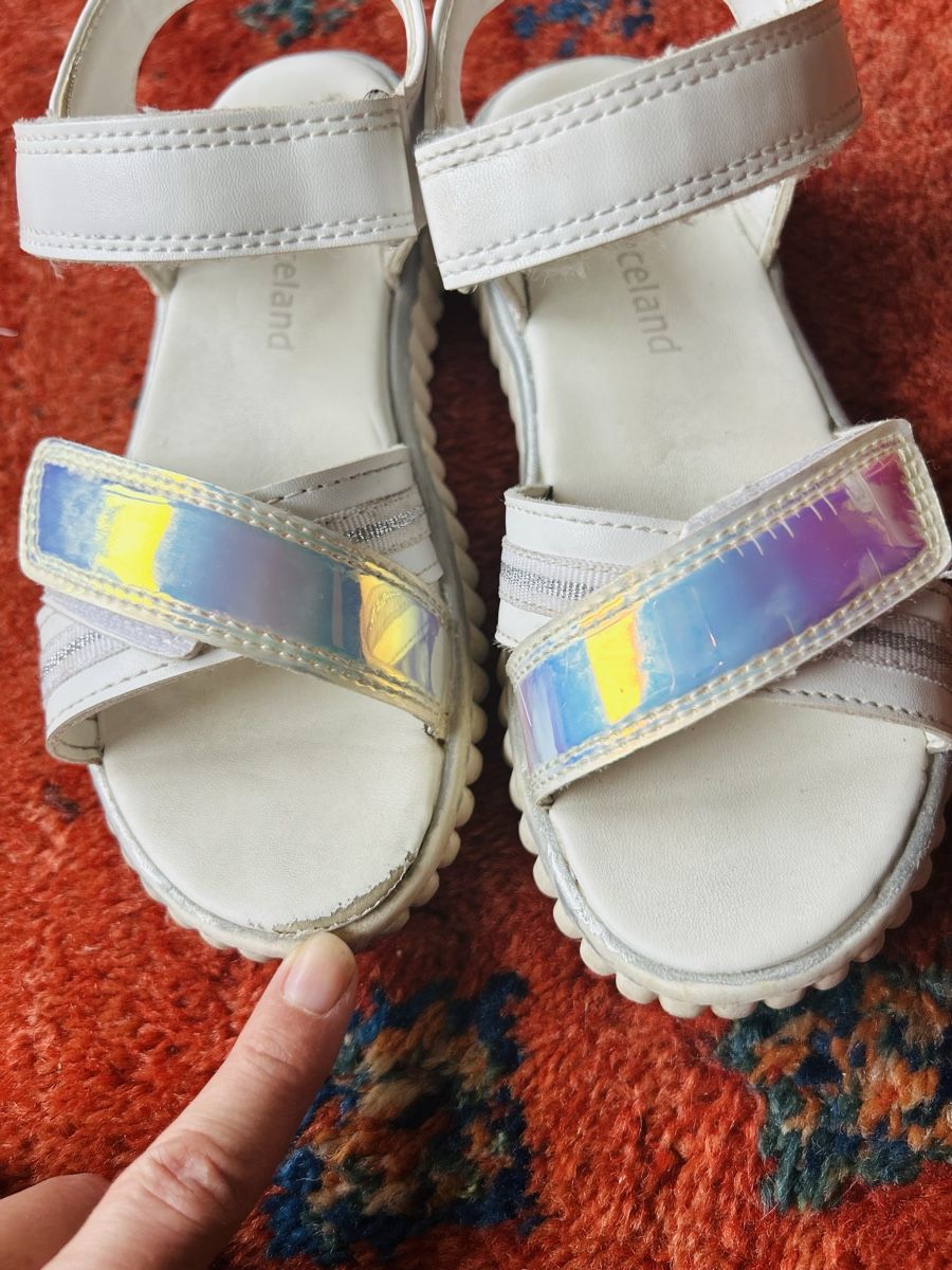 Schuhe für Mädchen: Hübsche Sandalen Gr. 31 – Gebraucht aus Birmensdorf ZH von LXro 4