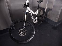 Vendo bicicletta Specialized Stumpjumper FSR Elite 29