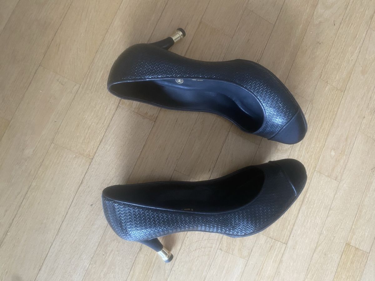 Chanel Scarpe da donna: Escarpins Chanel – Nuovo (secondo la descrizione) da Versoix venduto da wen_75xm 7
