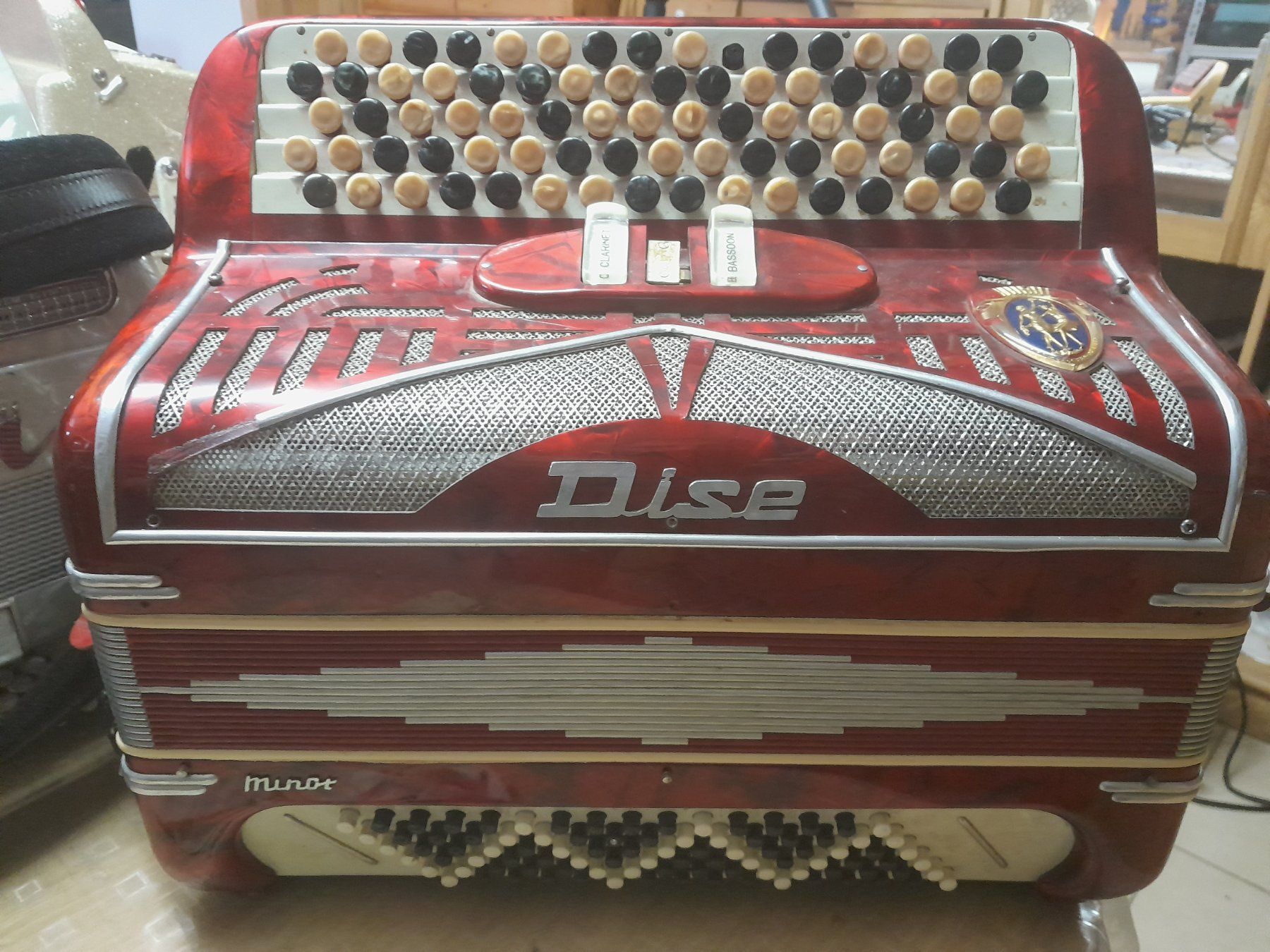 Strumenti musicali: accordéon DISE – Difettoso da Grandson venduto da Tutu44