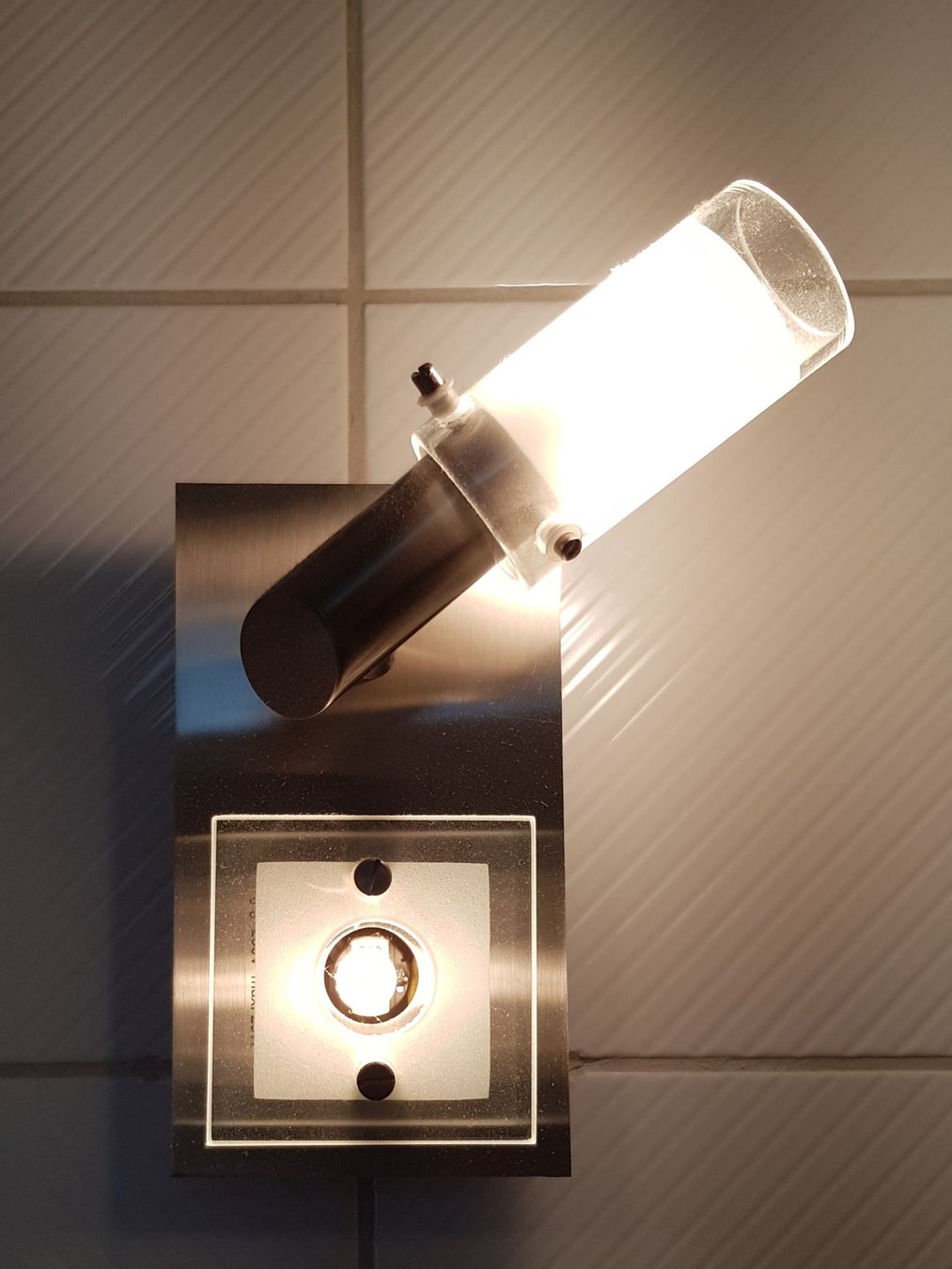 Lampade: Spezielle Wandlampe – Usato da Gerolfingen venduto da Quinelisabeth 2