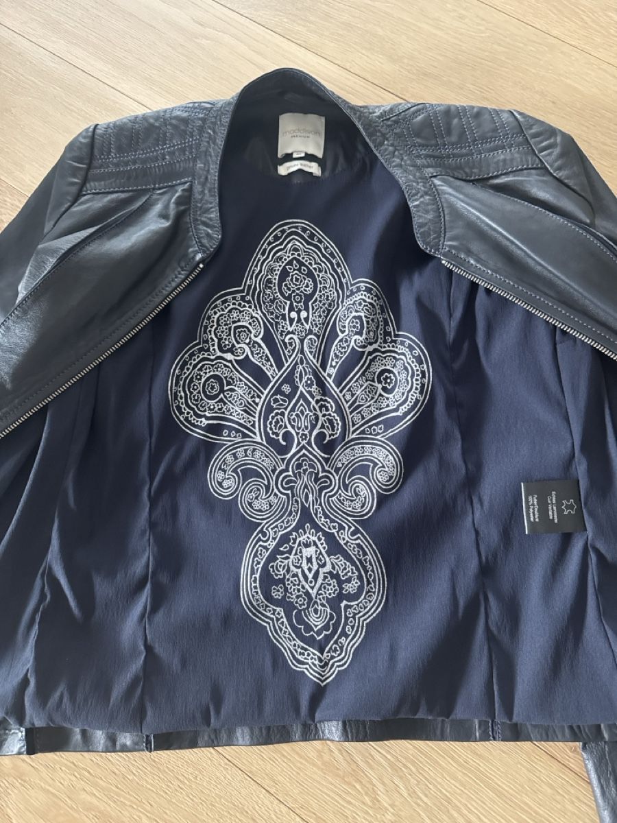Giacche: Blaue Damen Lederjacke 36 – Usato da Nürensdorf venduto da Hlen 2