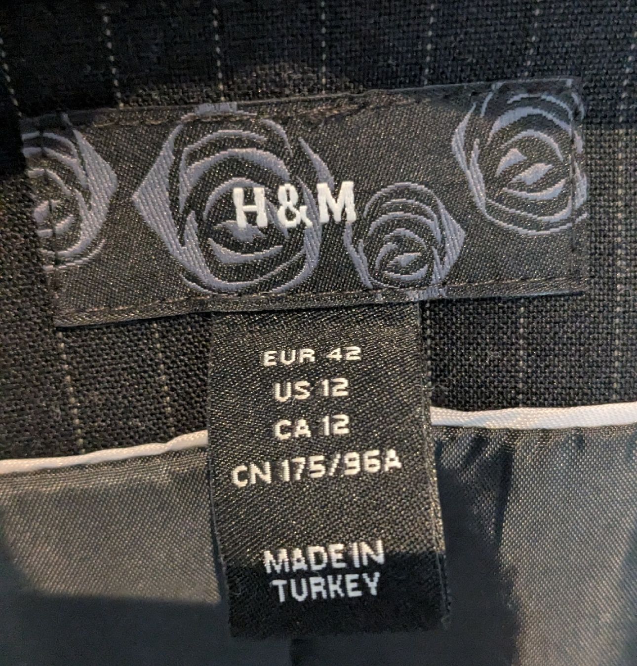 H&M Gilet & Giacche senza maniche: Anzugweste Damen H&M – Usato da Herzogenbuchsee venduto da a_heuberger 2
