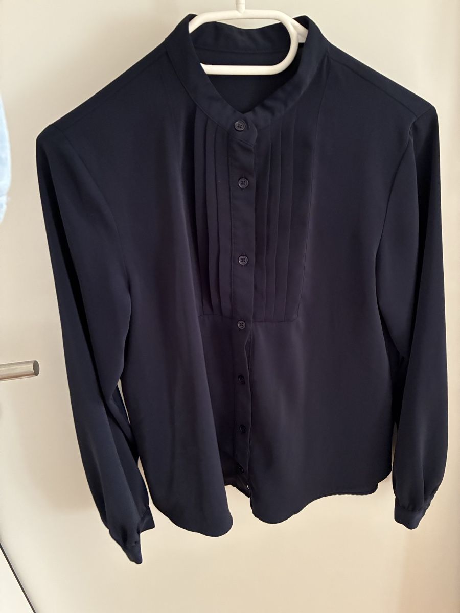 Blusen: Bluse – Gebraucht aus Bassersdorf von secondhand_clothing