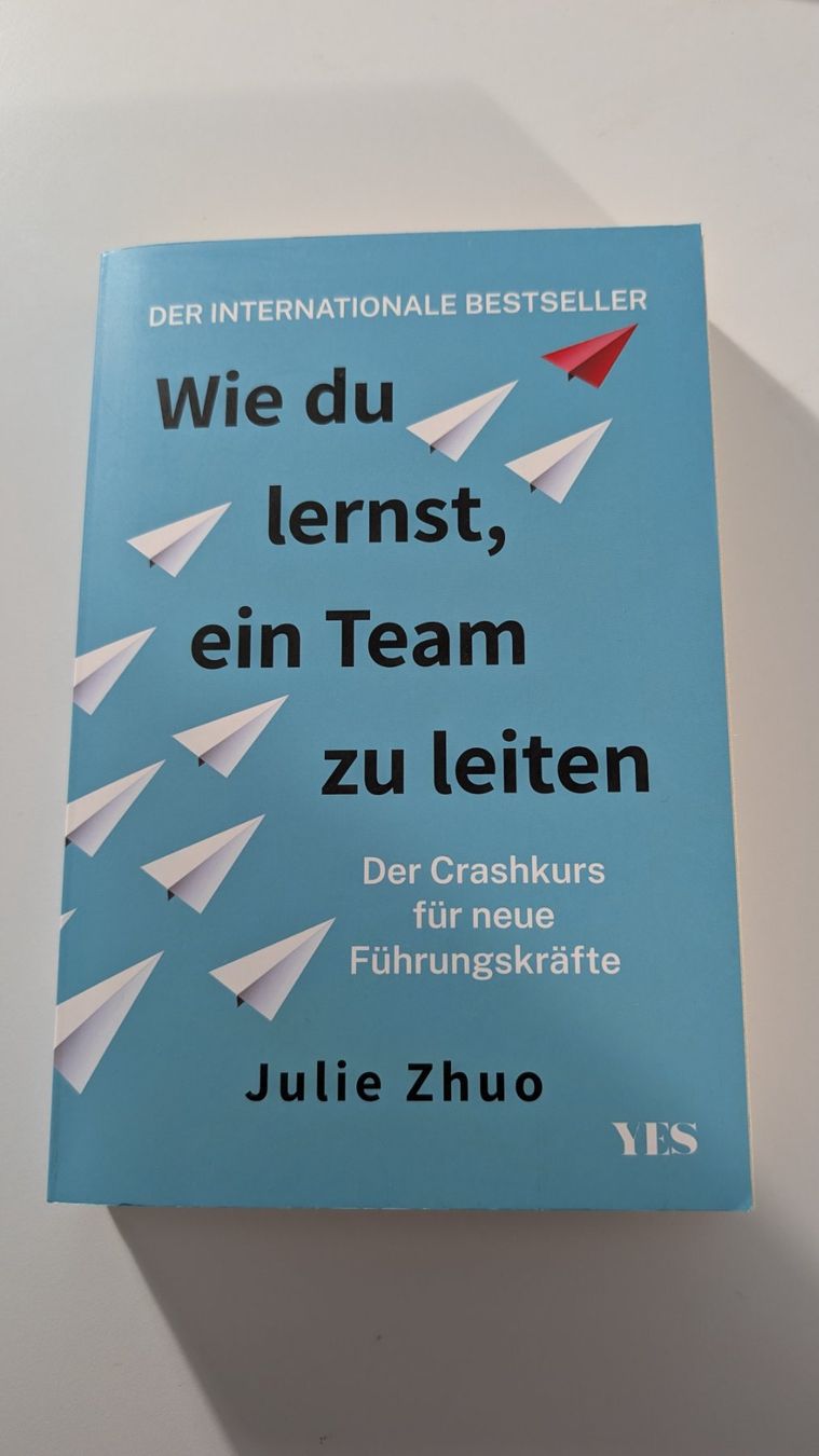 Livres: Wie du lernst, ein Team zu leiten – D'occasion à Baar par Arthur_Fooksayk