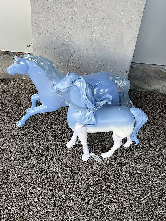 Statuette: Elsa Pferde – Usato da Feldmeilen venduto da nno_j28c 1