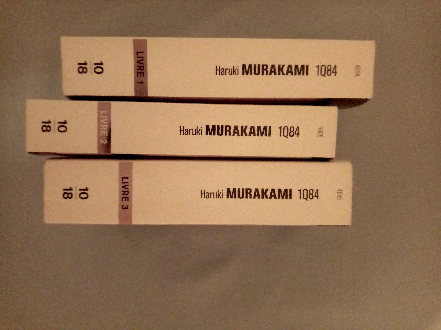 Libri: 1Q84 - Haruki Murakami, français – Usato da Neuchâtel venduto da peterpumpkineater 1