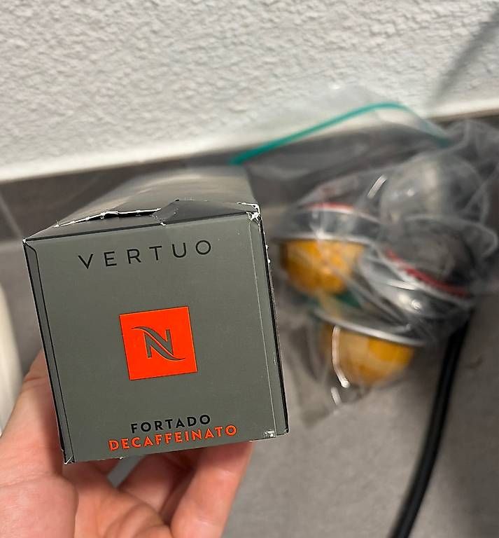 Kaffeemaschinen & Espressomaschinen: Nespresso Maschine Vertuo Pop – Gebraucht aus Zürich von Lea215 2