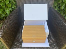 Boîte Omega en bois comme neuf, avec sur boîte. 