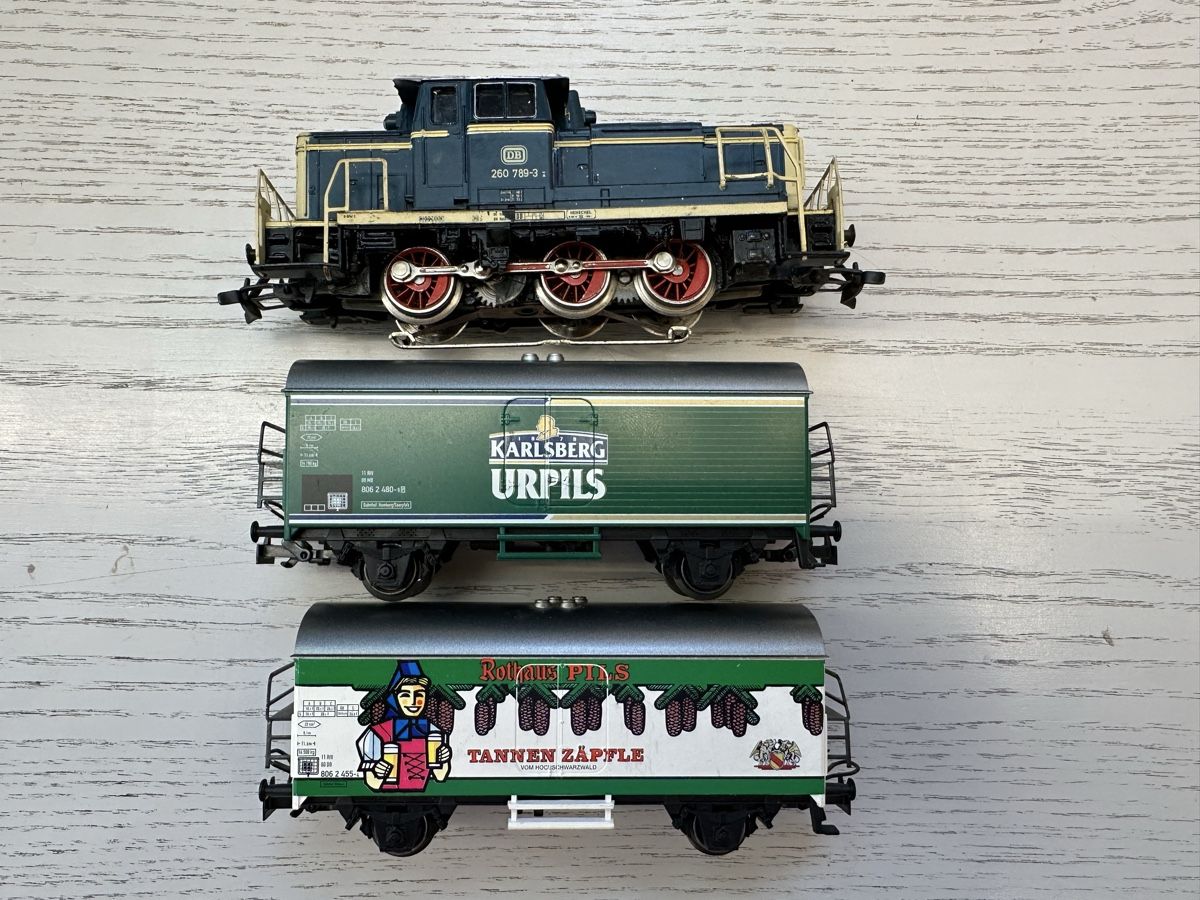 Märklin Modellini di ferrovie: Märklin 3141 DB BR 260 Bierzug – Usato da Lupsingen venduto da New-Haven 4