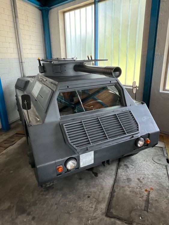 MOWAG 57 4x4 Spähpanzer (Panzeratrappe) Kaufen auf Ricardo