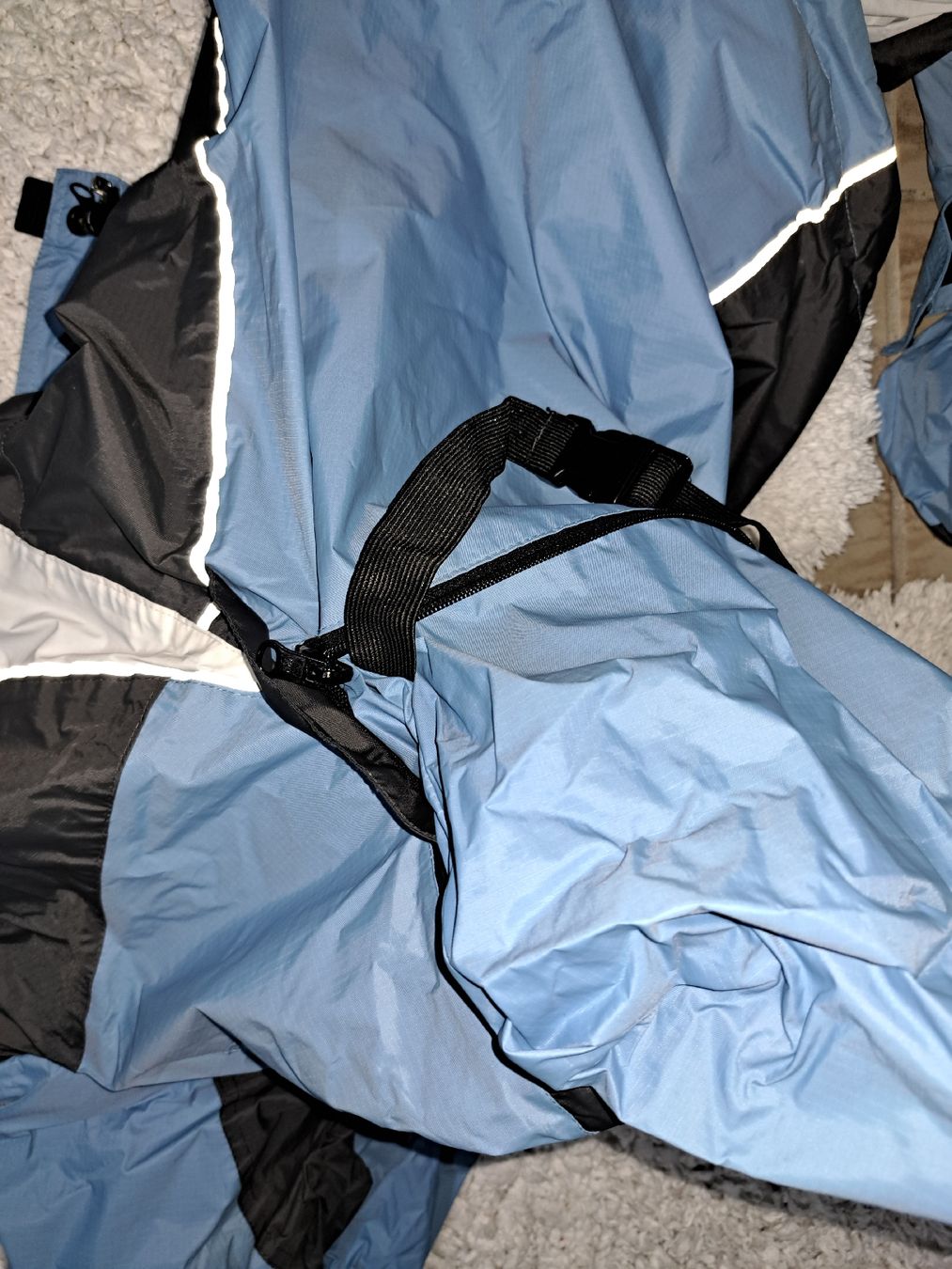 Giacche: Everest Jacke XL, 2 Stk.integrierte Tasche – Usato da Kölliken venduto da Upcycling-by-Mc-TAM 3