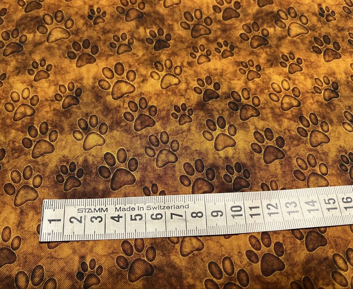 Stoffe: Patchworkstoff 3er Set bunte Pfoten – Neu (gemäss Beschreibung) aus Seuzach von KreativmitStoff 2