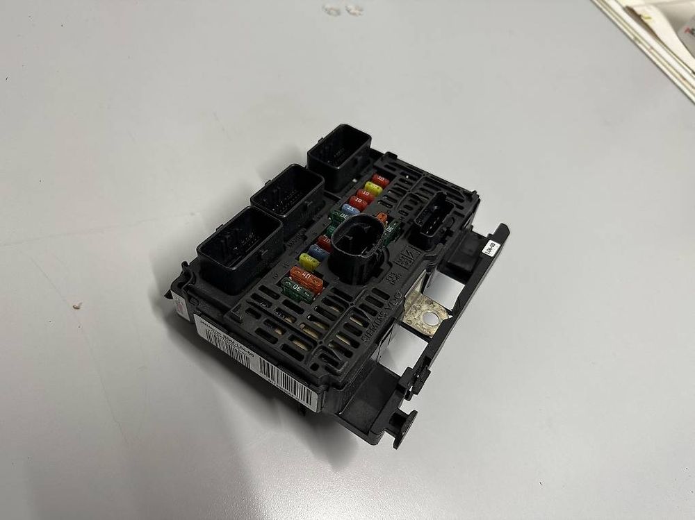 Componenti elettronici: BSM-Modul Siemens Valeo BSM-L04-00 PSA 9661682780 – Usato da Oetwil am See venduto da RoeschuDeBuetzer 1