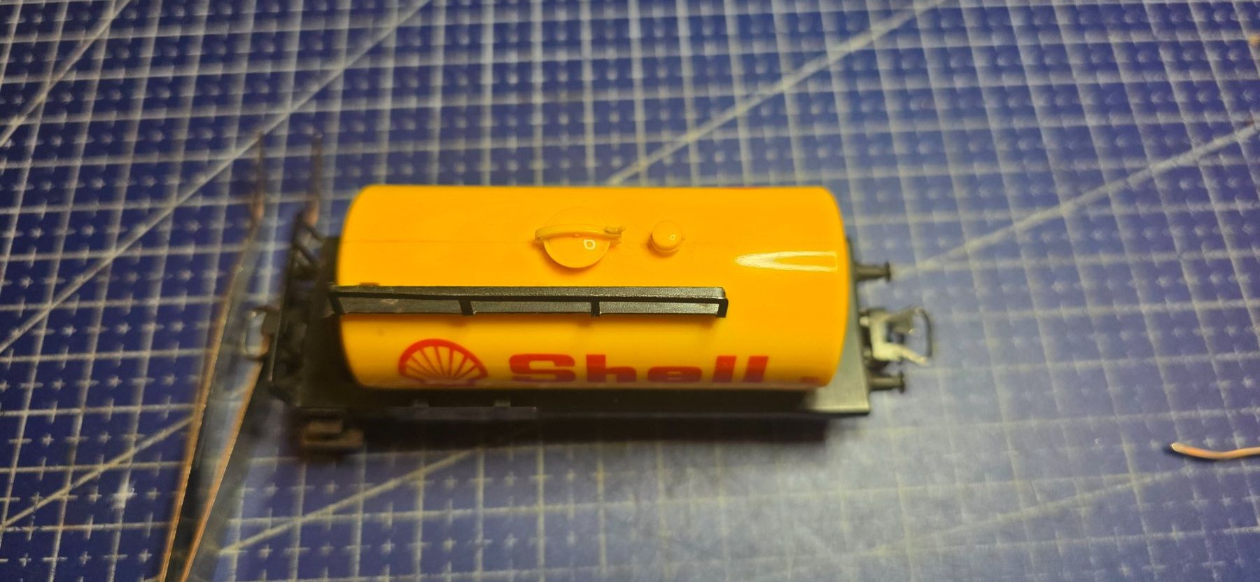 Märklin Modelleisenbahnen: Märklin shell Tankwagen HO/ AC – Gebraucht aus Hochfelden von Danizh0 1