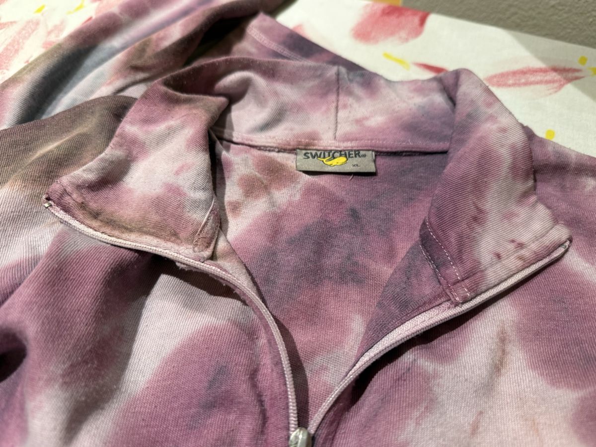 Switcher Jacken: Switchers Jacke Batik, Gr.M/L – Gebraucht aus Uster von Flummi