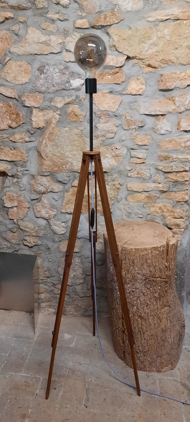 Lampade: Lampe artisanale/stehlampe – Usato da Courrendlin venduto da Minus78 1