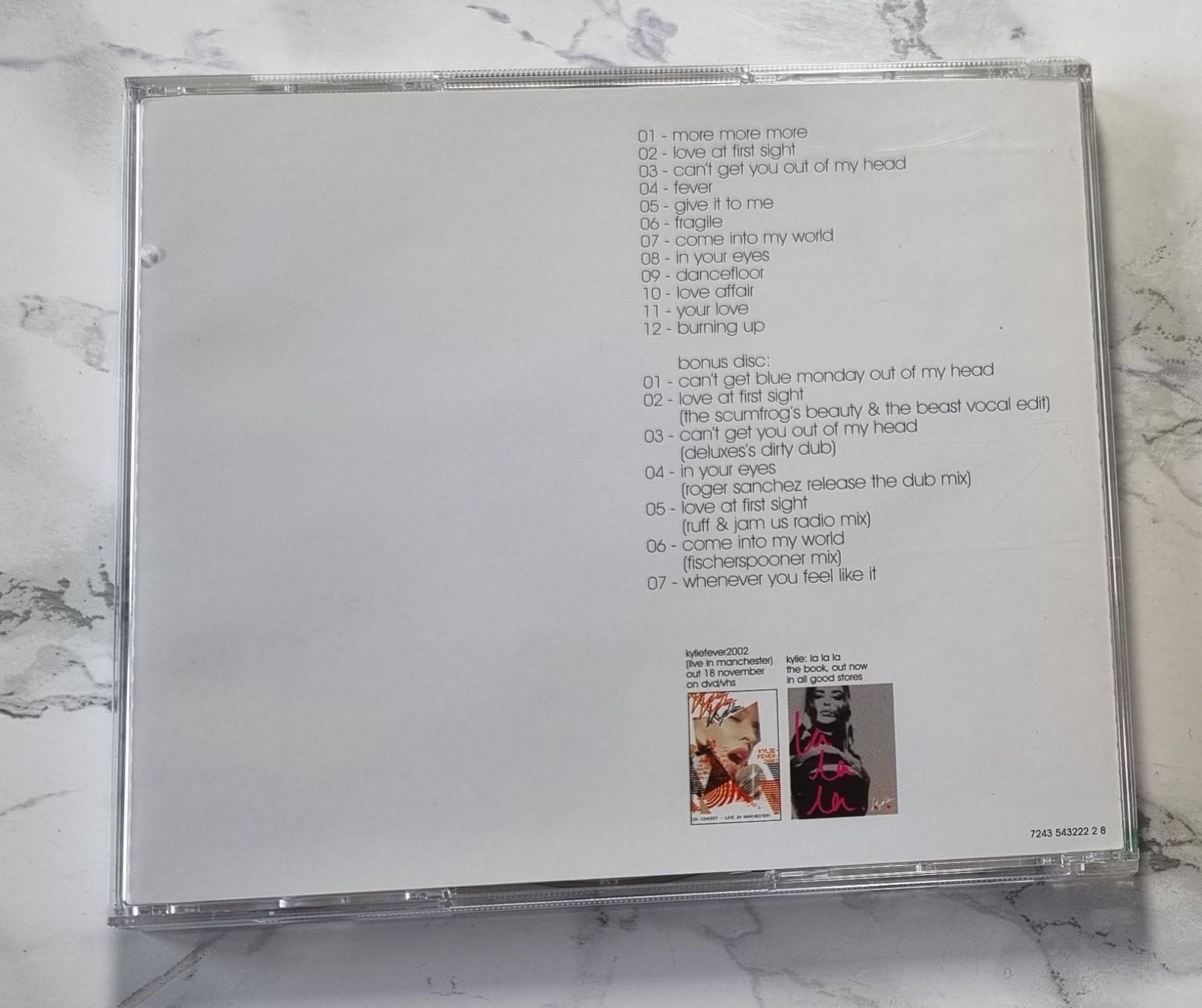 CDs: KYLIE MINOGUE -  Fever - 2CDs – Gebraucht aus Lausanne von BrigitteAnne 1