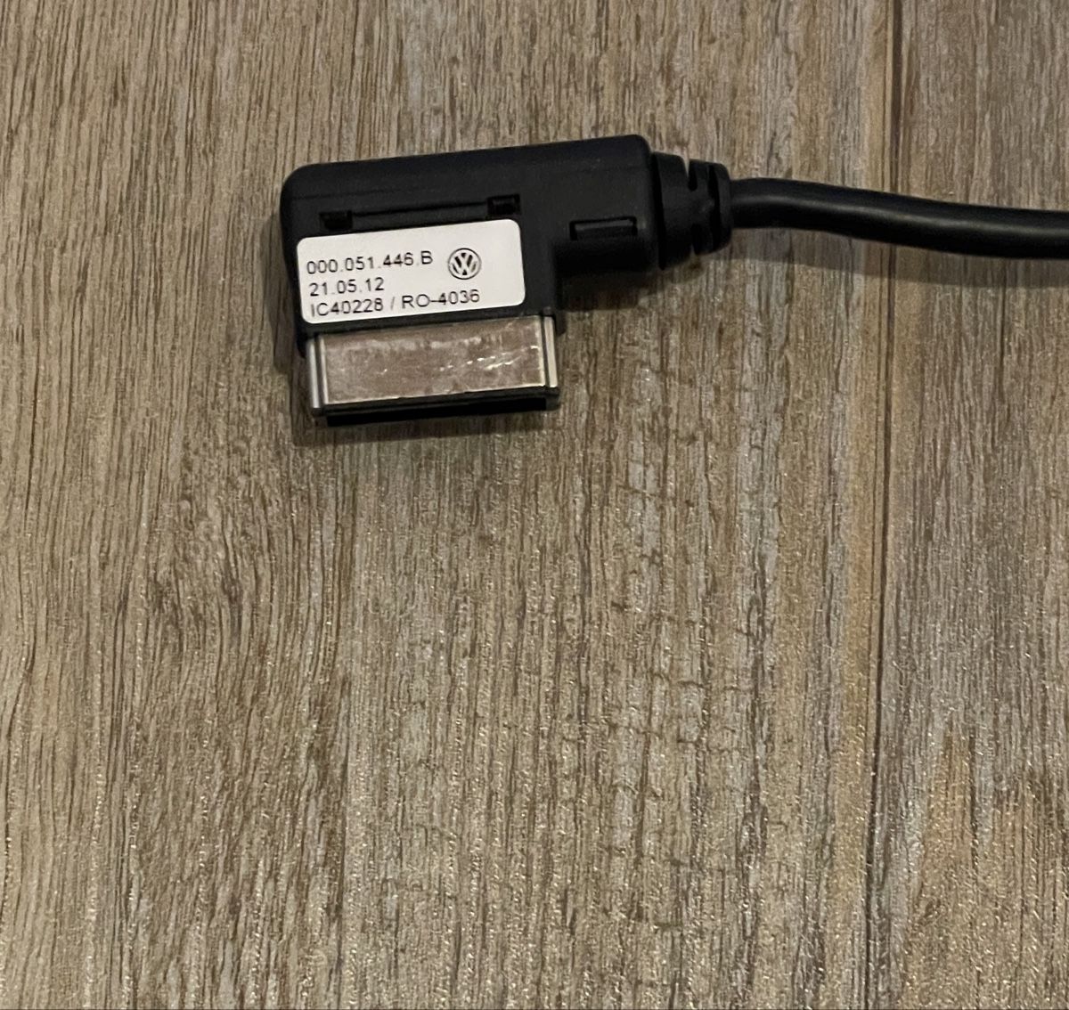 Unità & Adattatore: VW MDI Adapter Kabel USB – Usato da Wichtrach venduto da BRASLETTI_76 1