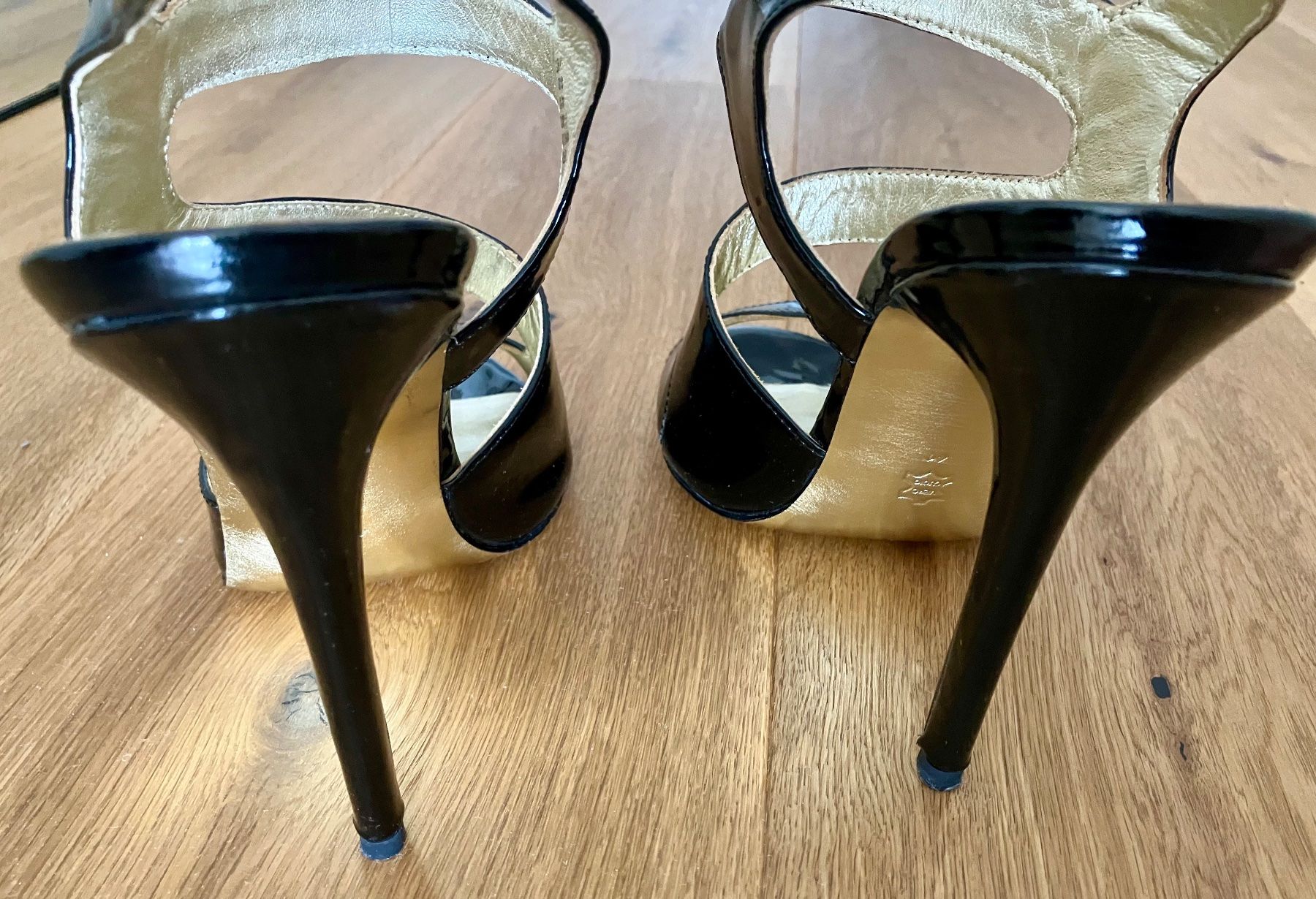 Versace Scarpe da donna: Versace for H&M High Heels - neu – Nuovo (secondo la descrizione) da Stansstad venduto da kerri8 3