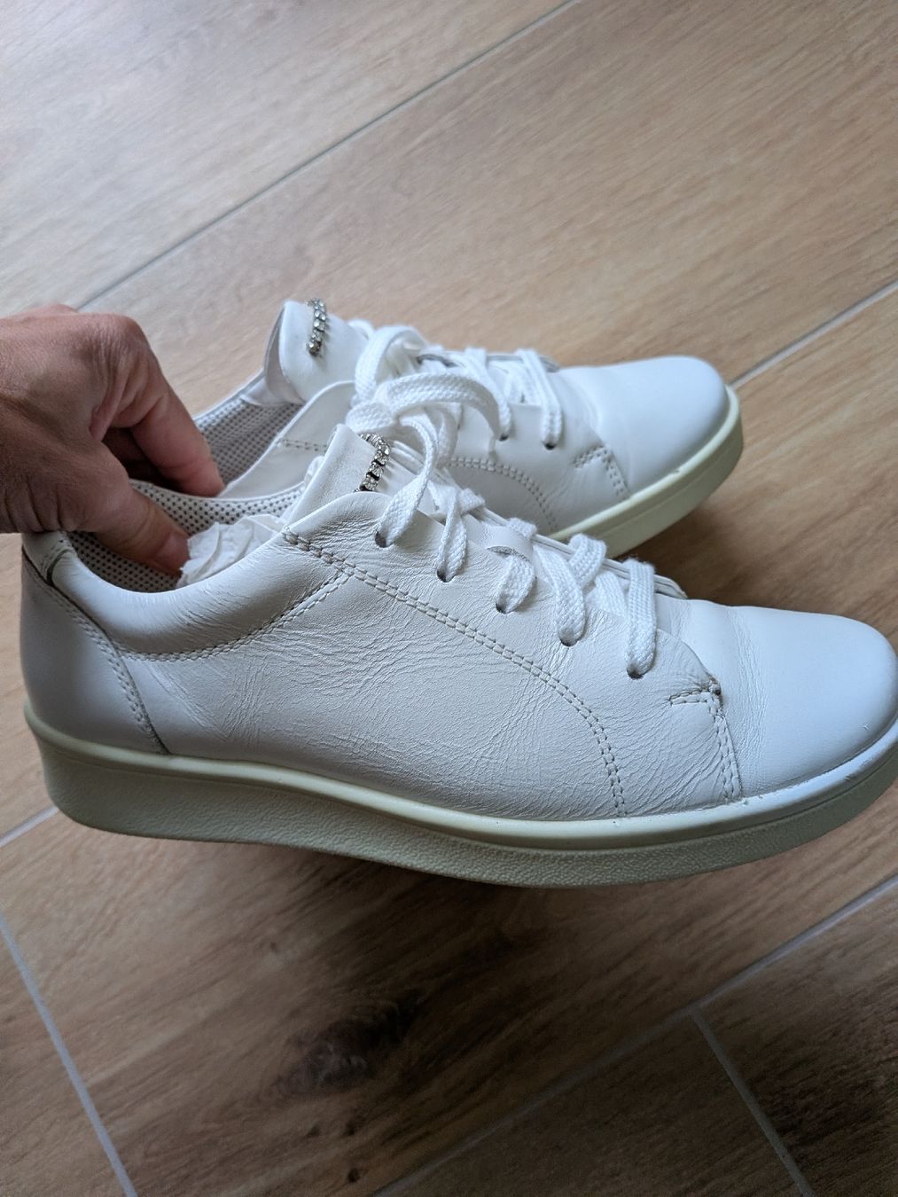 Scarpe da donna: Jomos Damensneaker Grösse 36 – Usato da Eschenbach SG venduto da SanFranciscoCalifornia