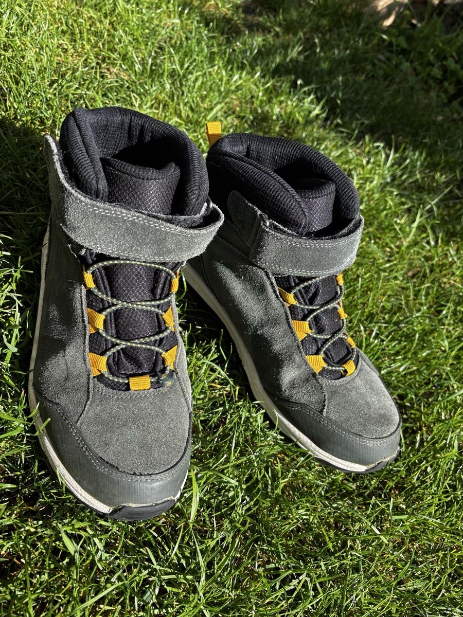Jack Wolfskin Scarpe per ragazzi: Jack Wolfskin Winterschuhe Grösse 38 – Usato da Winterthur venduto da strawberry14
