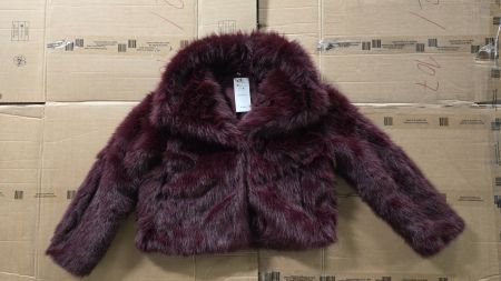 ✨ Indefeir Studios Luxe Faux-Fur Jacke - M - Deep Burgundy