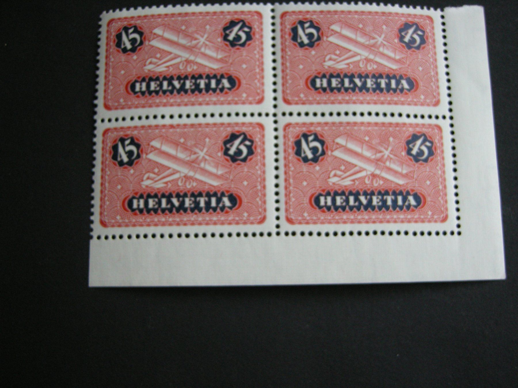 Tutti i francobolli: 1937 FLUGPOST, F8z, geriffelt, POSTFRISCH/** – Usato da Eschenbach SG venduto da eDaisy