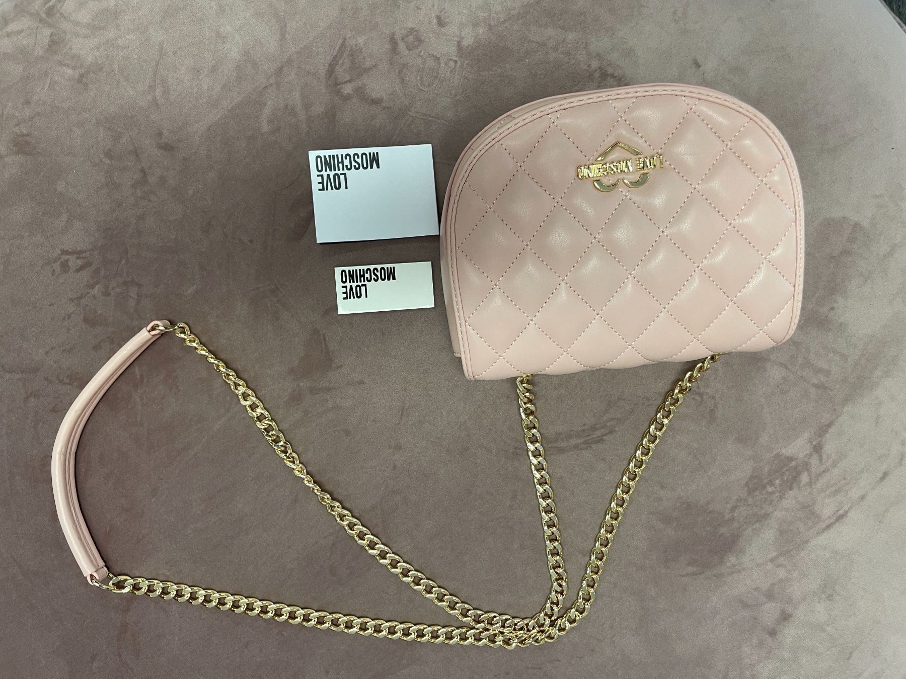 Moschino Sacs femmes: Moschino – Neuf (Voir description) à Märstetten par Lizzy9207 2