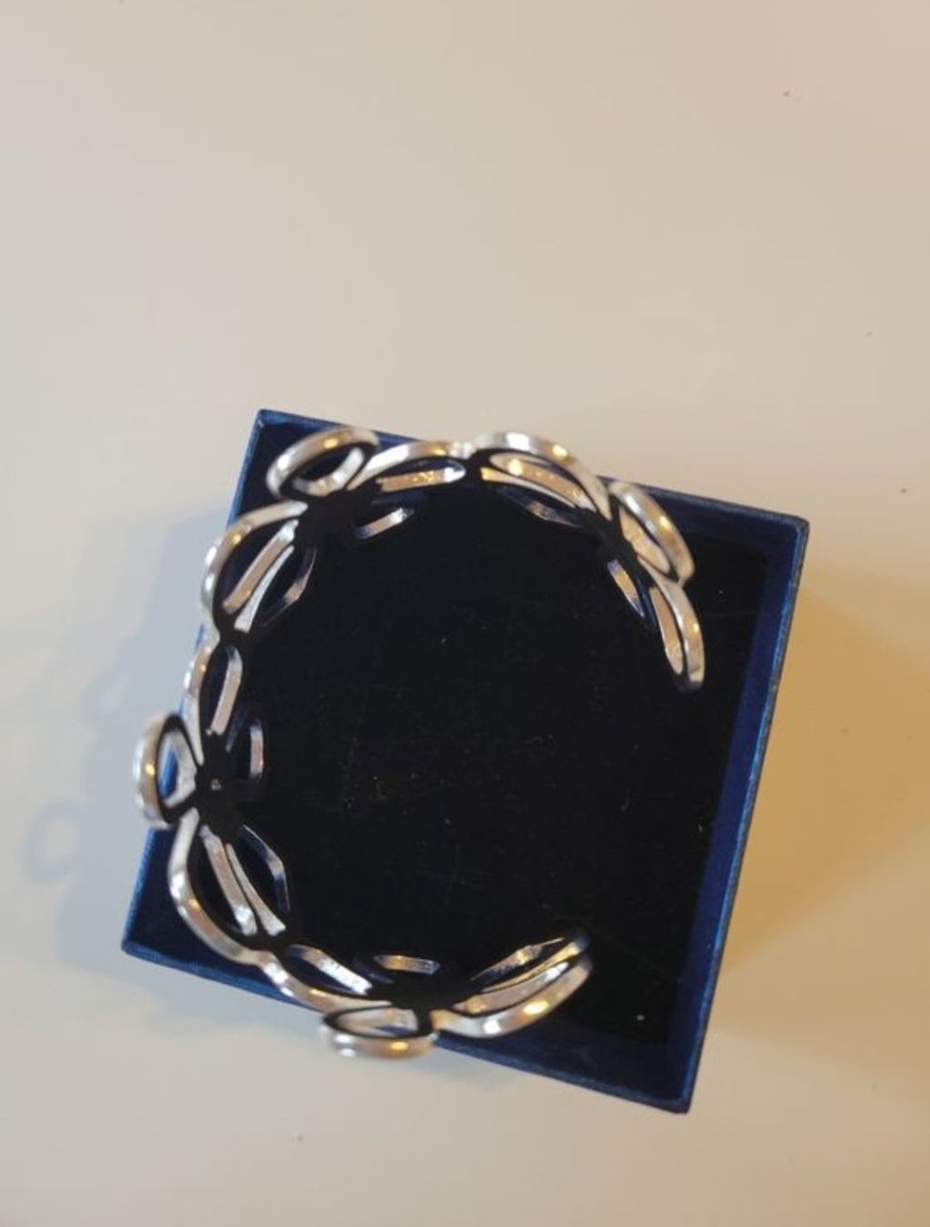Armbänder & -reifen: Bracelet Manchette Argent – Gebraucht aus Bernex von Dariafr 3