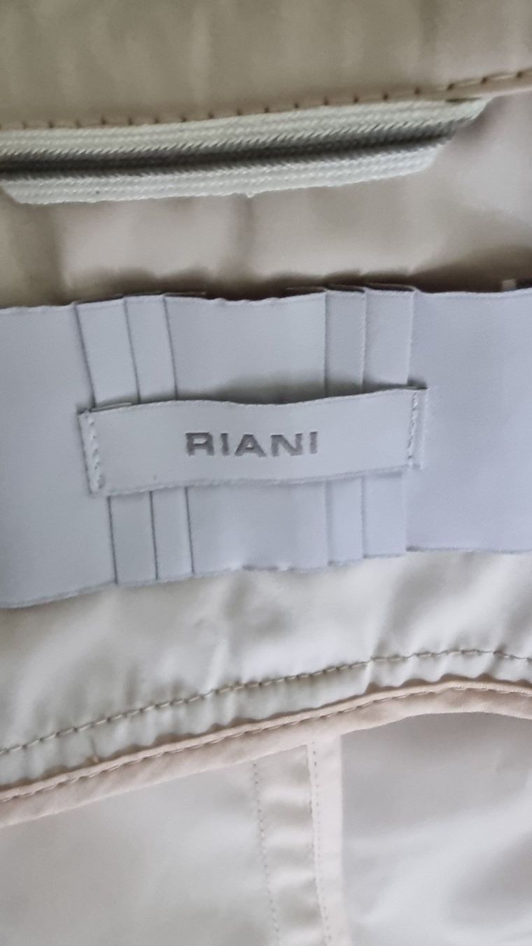 Riani Mäntel: Riani Sommer Mantel Regen Staub – Neu (gemäss Beschreibung) aus Riedikon von Winter21. 5