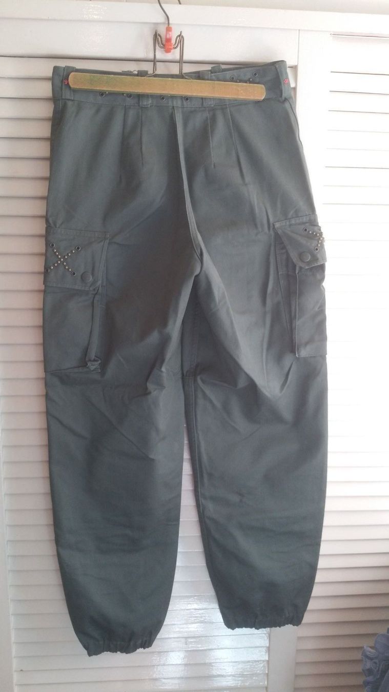 Hosen: Pantalon – Gebraucht aus Epauvillers von pat_c9c5 1
