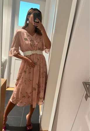 Kleid