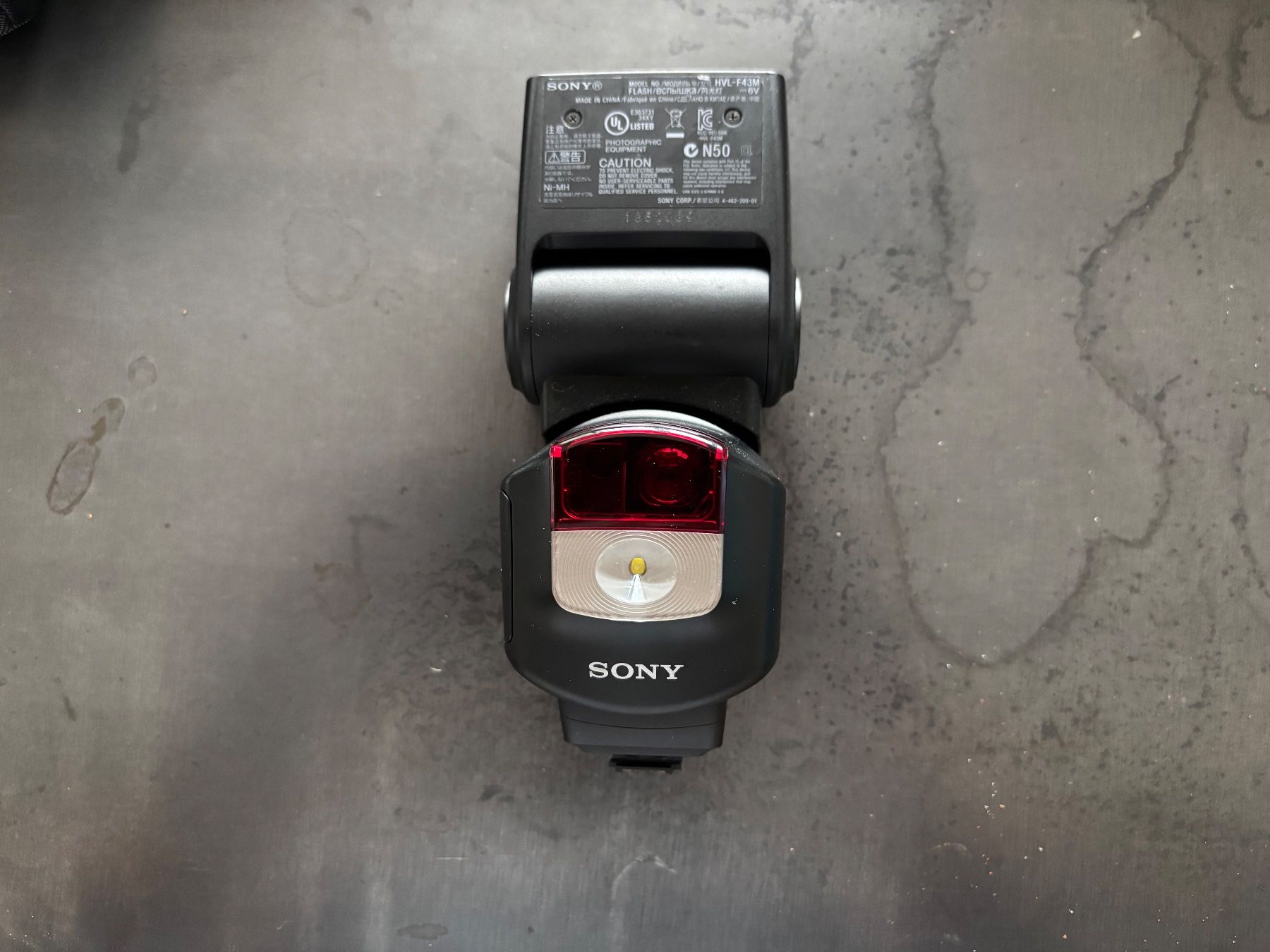 Sony Flash: Sony HVL-F43M Systemblitz für Sony E-/A-Mount – Usato da Winterthur venduto da Glider01 1