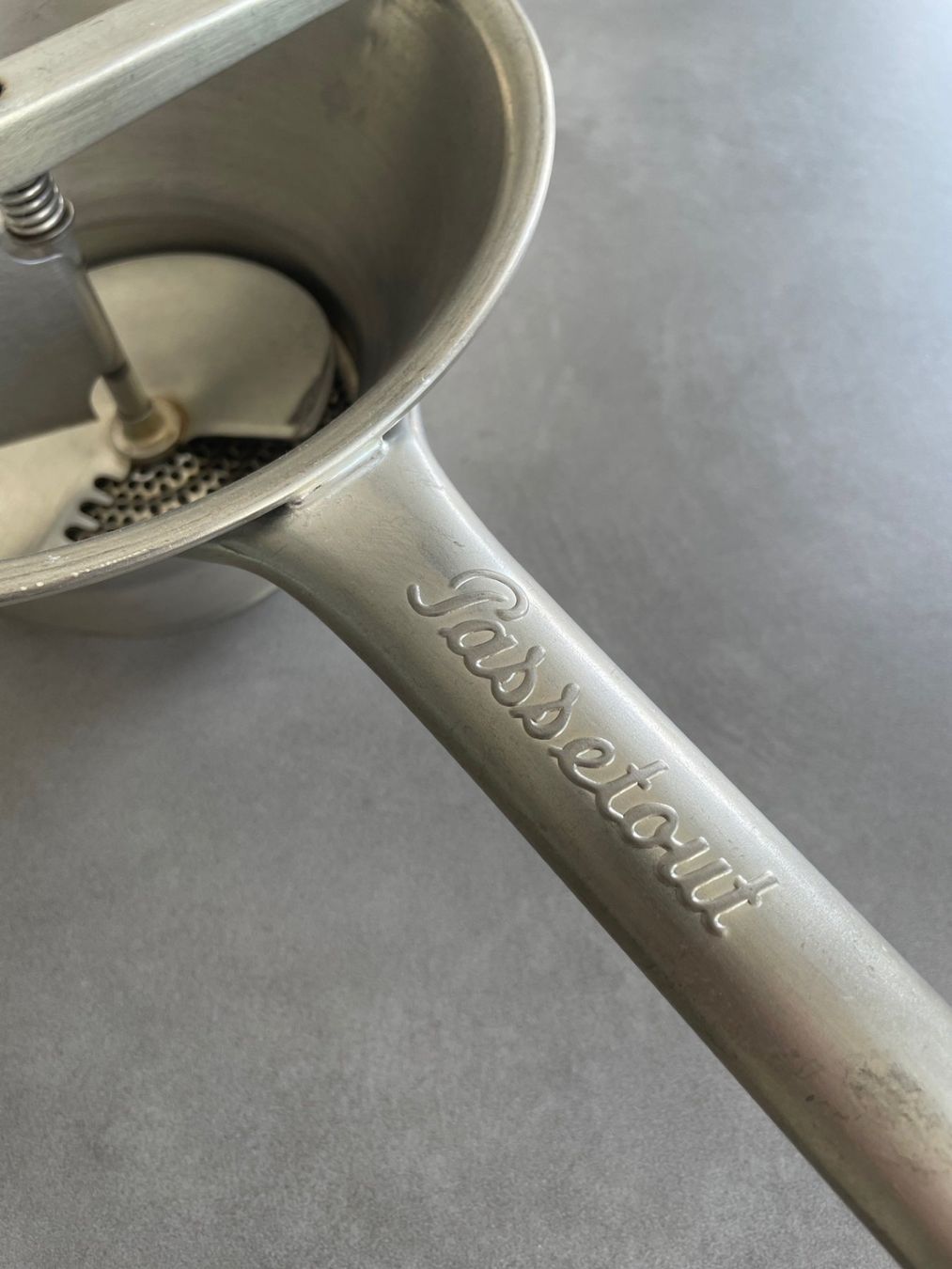 Appareils de cuisine: Passevite – D'occasion à Altendorf par Esmaan 1