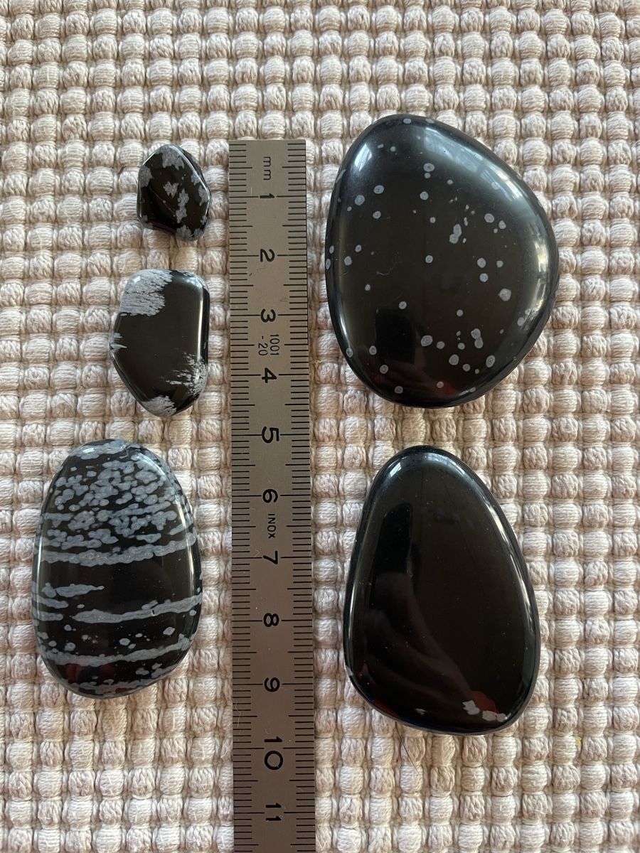 Minerali & Pietre curative: Schneeflocken Obsidian Heilstein – Usato da Rümlang venduto da resale35 1