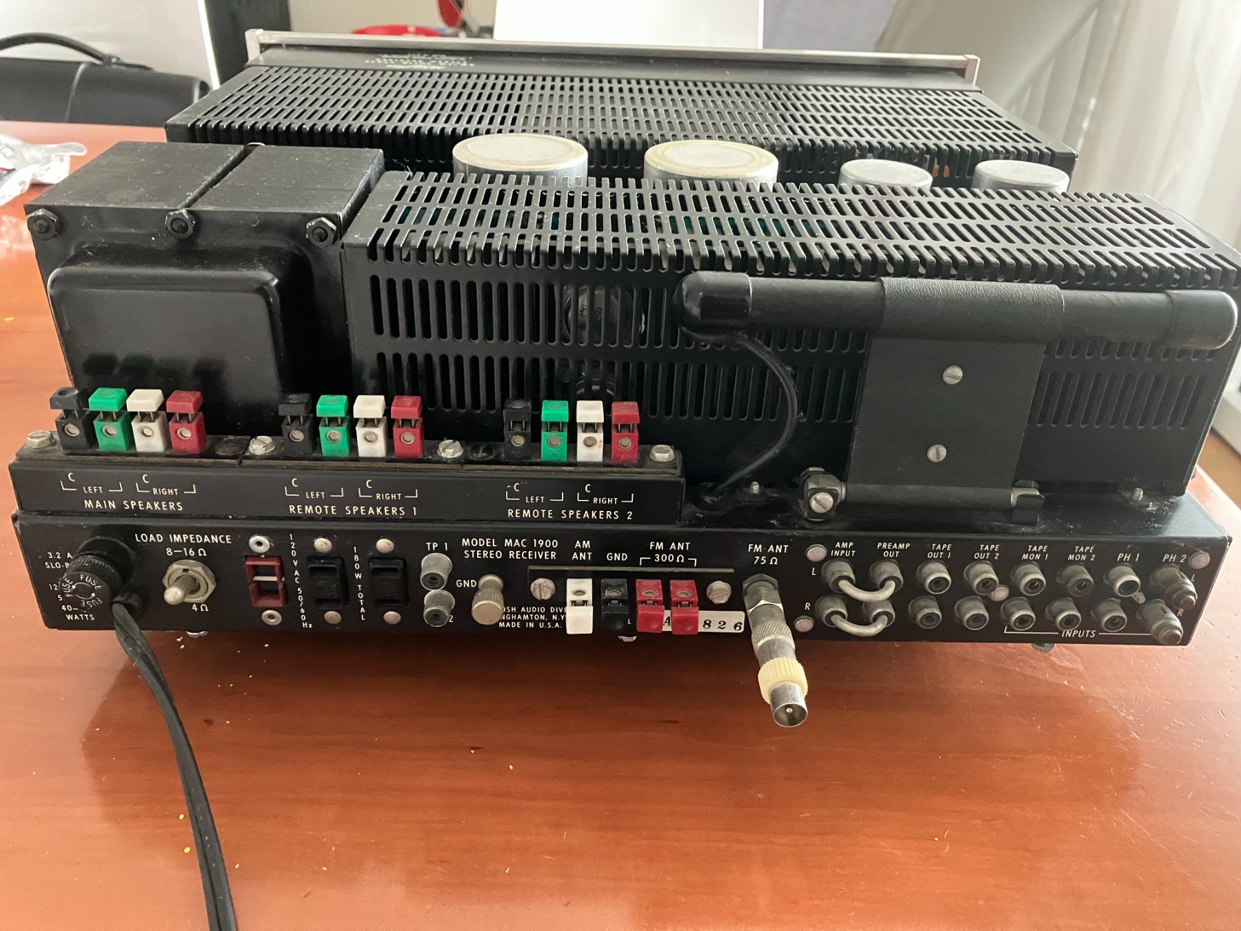 McIntosh Amplificatori: McIntosh MAC 1900 Stereo Receiver – Usato da Zug venduto da Parabens 3
