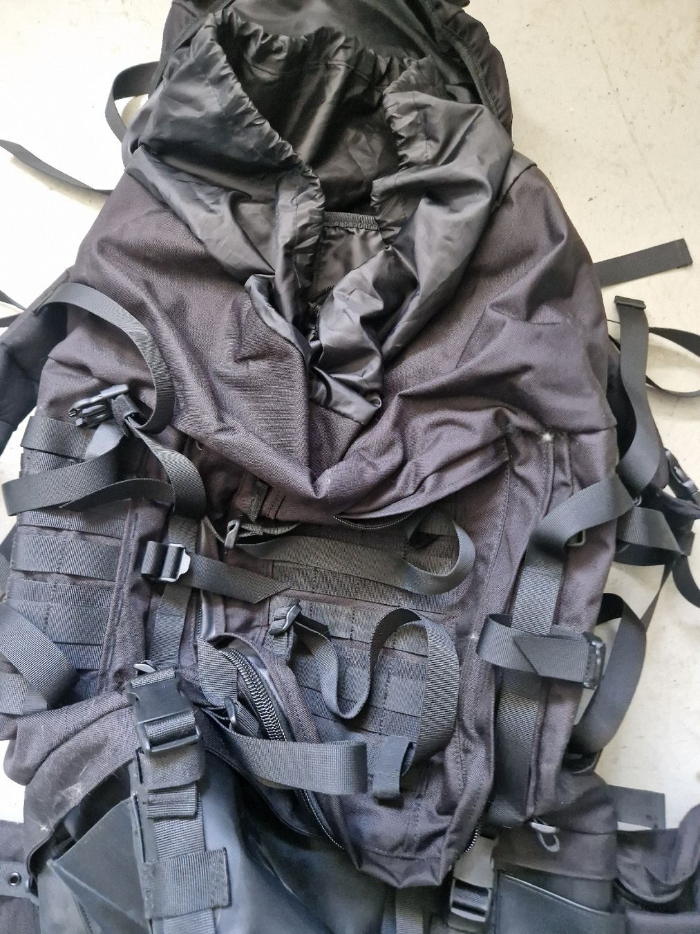 Rucksäcke: Militärrucksack Teesar 100L  – Gebraucht aus Rüttenen von R.b.m 1