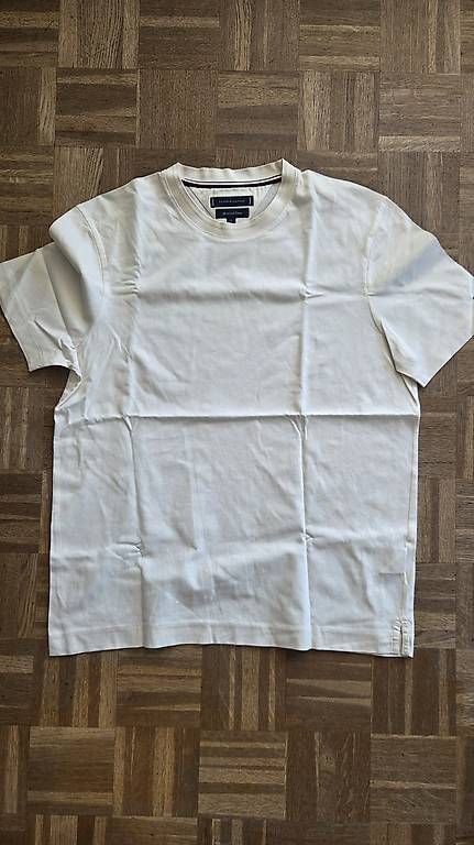 Tommy Hilfiger T-shirt: Tommy Hilfiger T Shirt Grösse M – Usato da Wallisellen venduto da s.varone