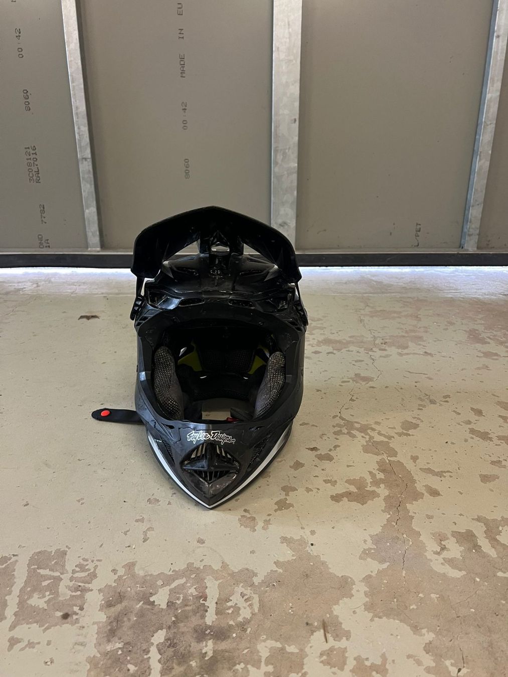 Troy Lee Caschi: Full Face Helm – Usato da Thal venduto da pat_jnq9 2