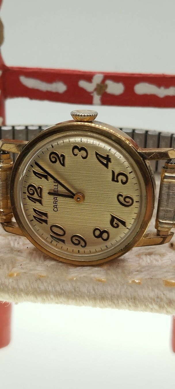 Orologi: Montre caravelle 60's – Usato da La Chaux-de-Fonds venduto da jac_9llg 2
