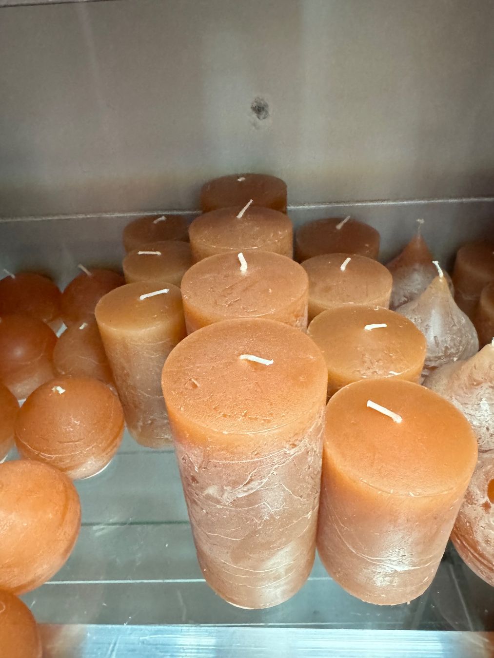 Candele: 082 Posten Raureif Kerzen hellbraun aus Liquidation – Nuovo (secondo la descrizione) da Derendingen venduto da Meisterstuecke 7