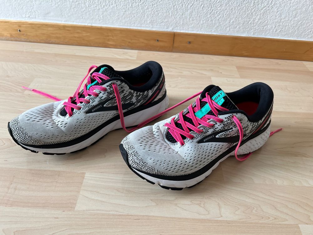 Brooks ghost outlet 11 43