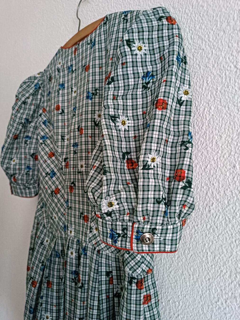 Costumi: Tracht / Dirndl Gr 44 – Usato da Binz venduto da julijuli 7