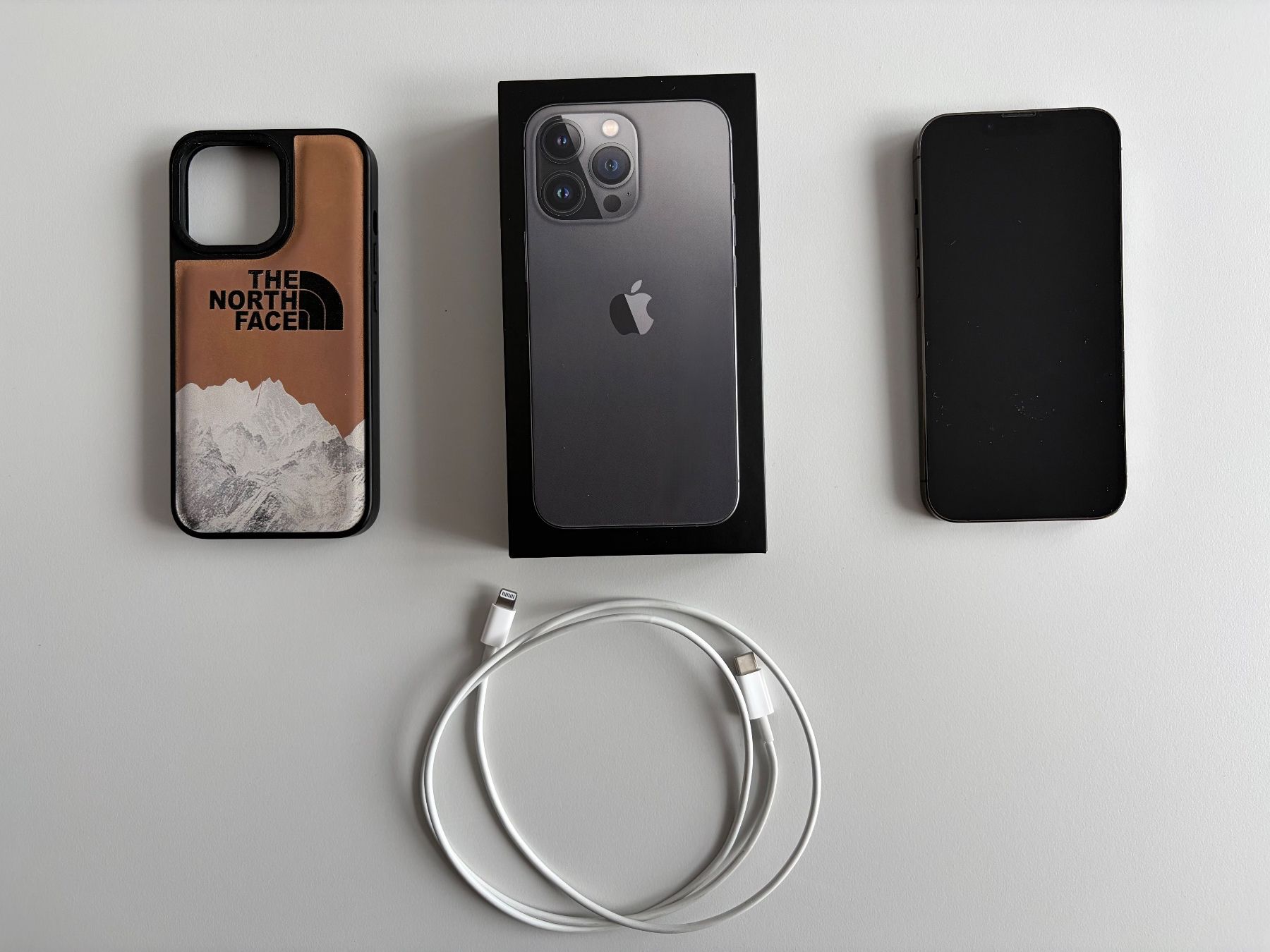 Apple Telefoni cellulari / Smartphones: Apple iPhone 13 Pro 256GB Graphit | Super Zustand – Usato da Matten b. Interl venduto da zwap01