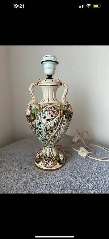 Lampade:  Lampada da Tavolo Capodimonte – Usato da Figino venduto da cla_b75f 1