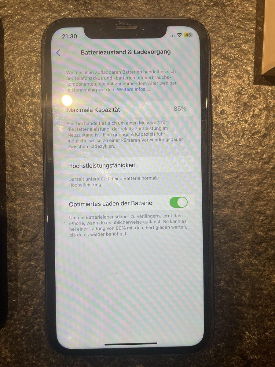 Apple Telefoni cellulari / Smartphones: iPhone XR  – Usato da Eischoll venduto da amaber92