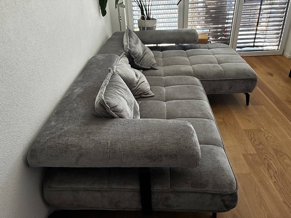 Sofas: Ecksofa in Webstoff Grau  – D'occasion à Basel par luc.ste 1
