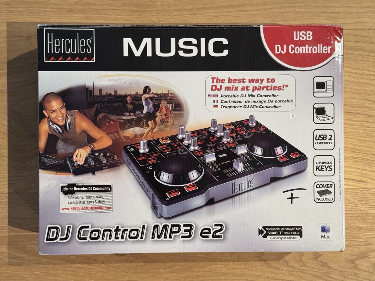 Hercules Console di mixaggio: Hercules DJ Control MP3 e2 USB DJ Controller – Usato da Saas im Prättigau venduto da bonamiCH 1