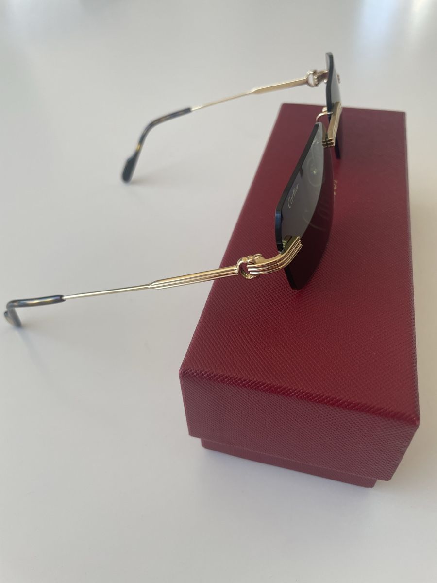 Cartier Lunettes & Verres: Cartier sunglasses retro style – Neuf avec emballage d'origine à Grand-Lancy par nassialps_ 1
